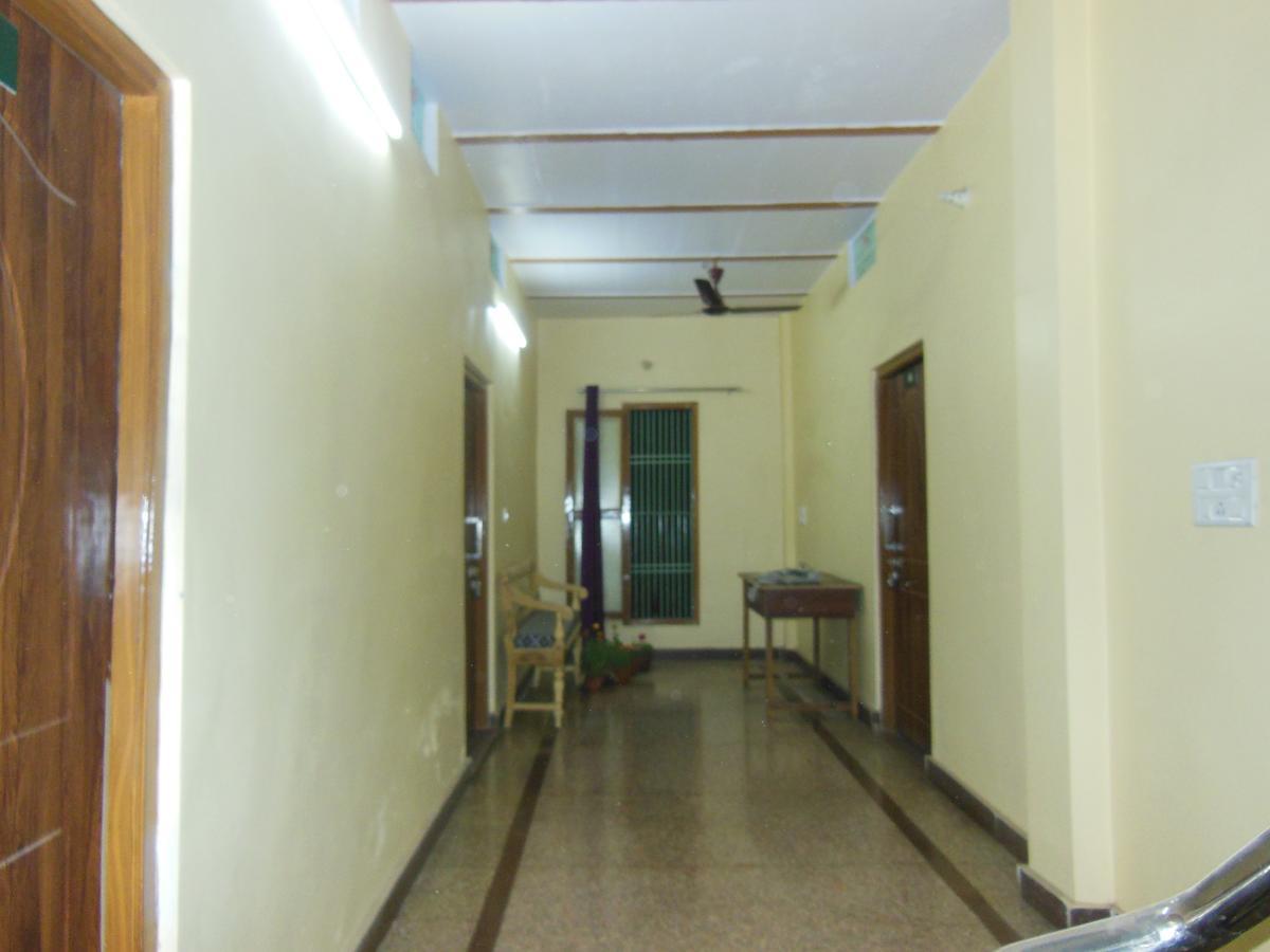 Shiva Inn Váránaszi Kültér fotó